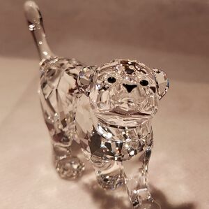 Swarovski crystal figurine Lion Cub